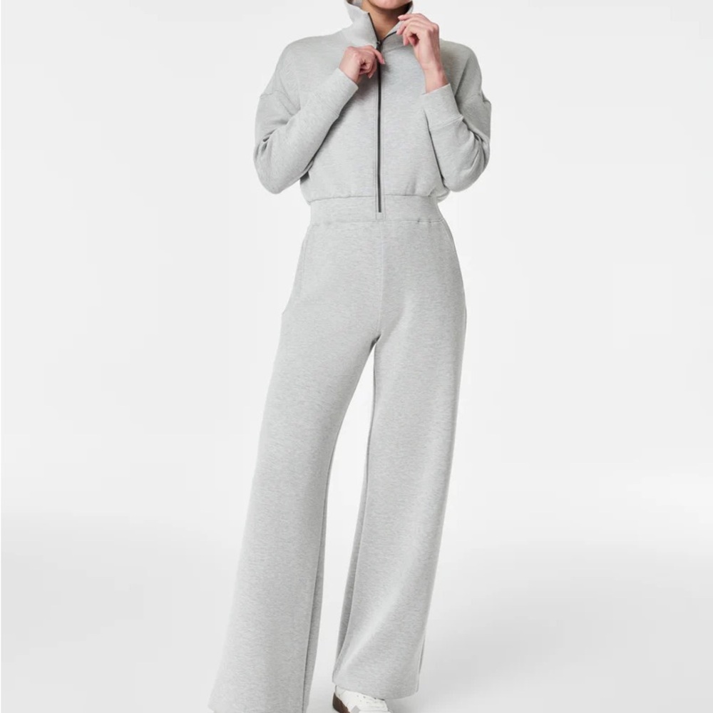 NWT SPANX® AirEssentials Long Sleeve Wide Leg Jumpsuit (size M)